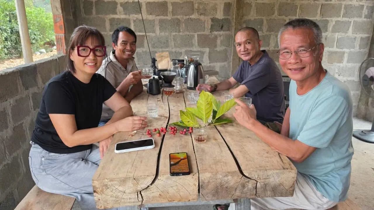Liberica khác gì Robusta và Arabica? Bảng so sánh từ vườn